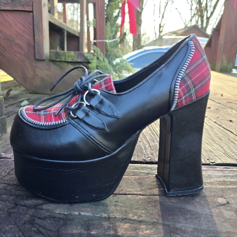 Demonia Womens Charade-12, Platform Pumps, Black, Red Plaid, Goth Emo Punk Sz 8 - Picture 13 of 14